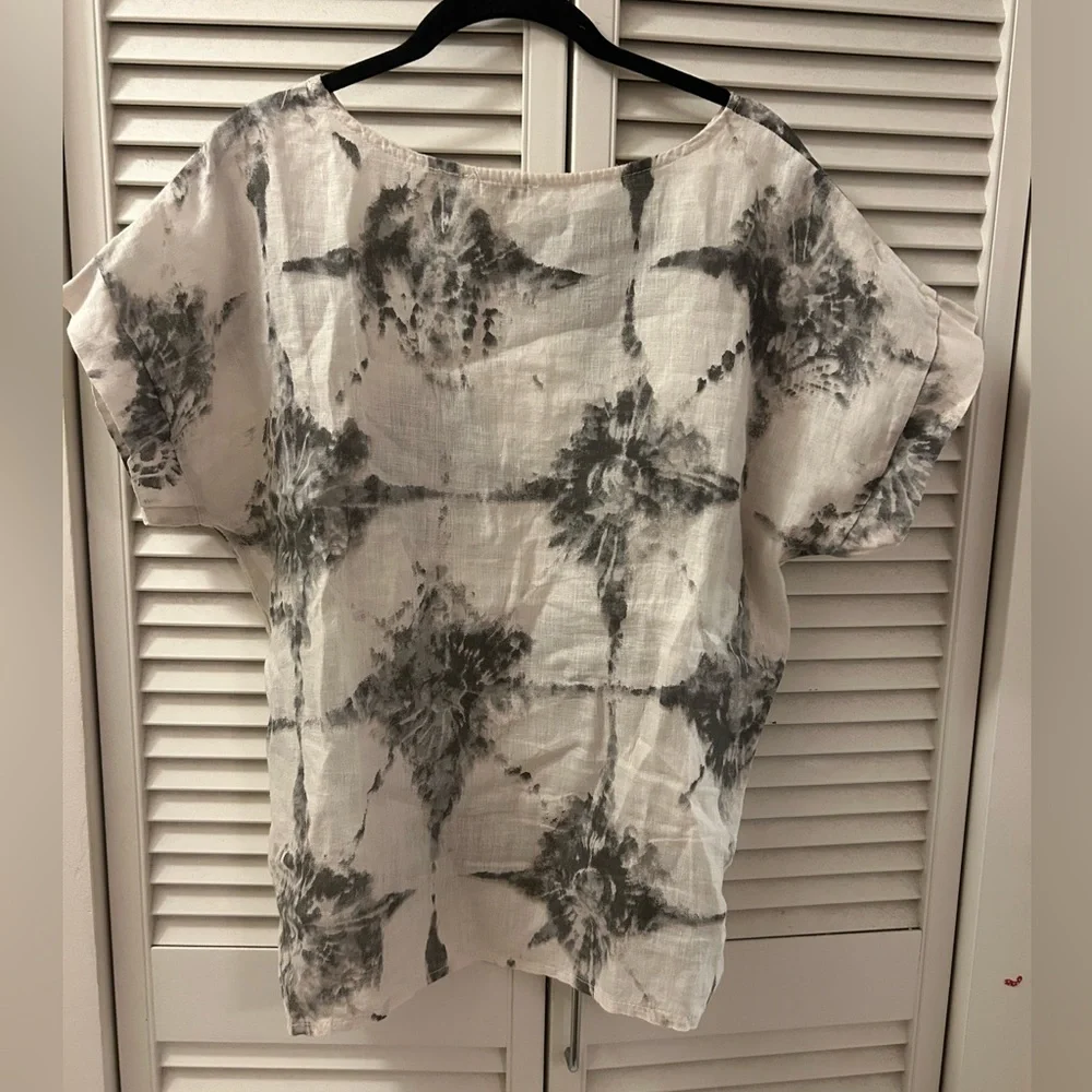 Bellaumbra Linen Abstract Print Top - S - Picture 2 of 4